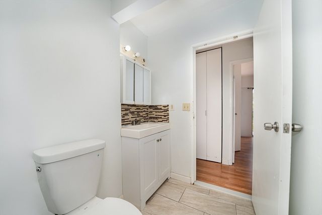 133 Commander Shea Blvd 505, Quincy, MA 02171