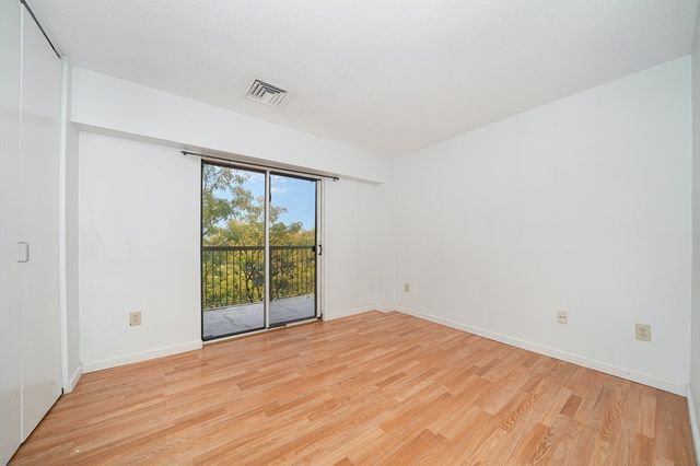 133 Commander Shea Blvd 505, Quincy, MA 02171