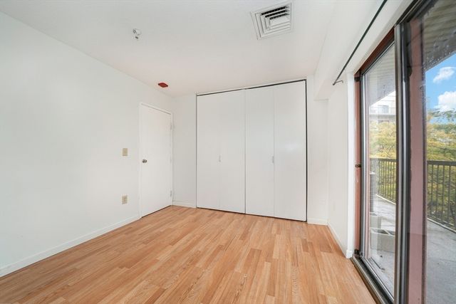 133 Commander Shea Blvd 505, Quincy, MA 02171