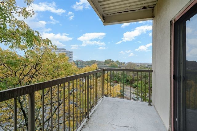 133 Commander Shea Blvd 505, Quincy, MA 02171