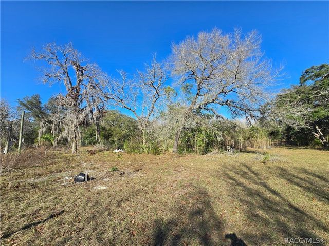 6335 S Tropicana Avenue, Lecanto, FL 34461