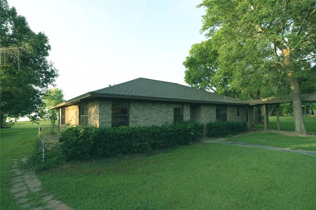 390 Johnson Road, Coldspring, TX 77331