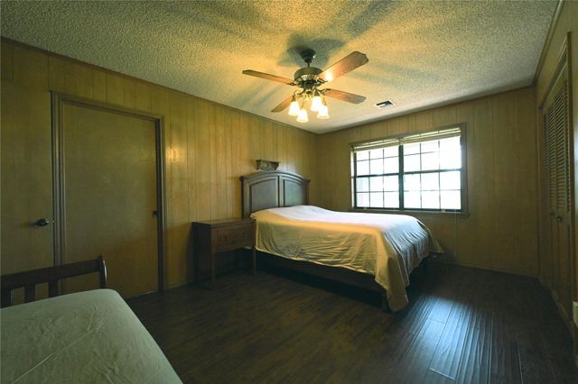 390 Johnson Road, Coldspring, TX 77331