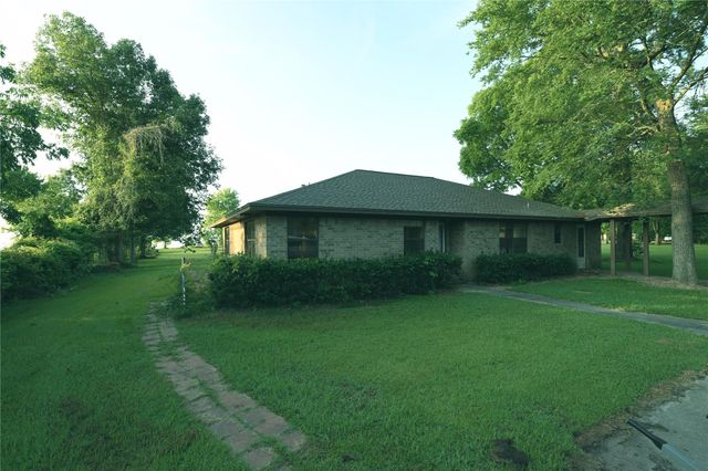 390 Johnson Road, Coldspring, TX 77331