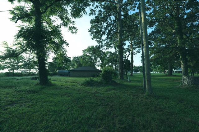 390 Johnson Road, Coldspring, TX 77331