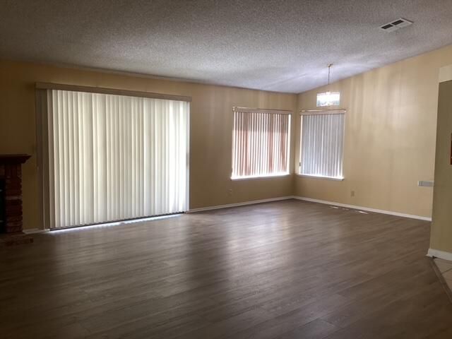 4660 Grandview Drive, Palmdale, CA 93551