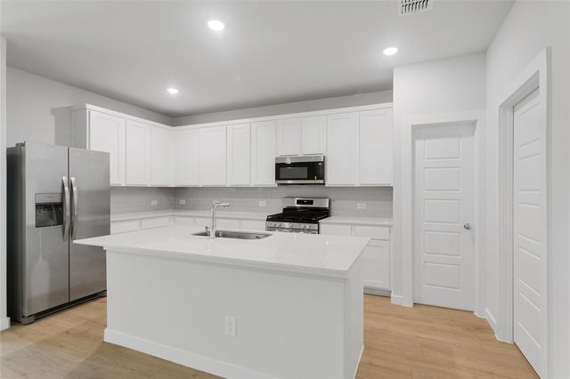 2300 Wind River Drive, Princeton, TX 75407