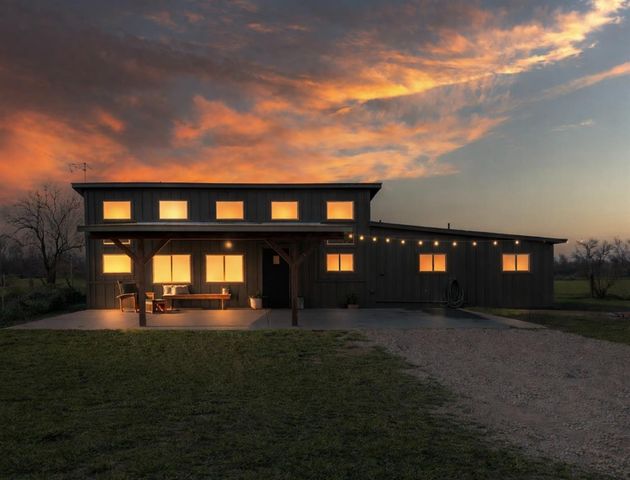 3587 W Madison Avenue, Fresno, CA 93706