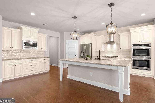 74 Highgate Drive, Newnan, GA 30263