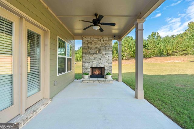 74 Highgate Drive, Newnan, GA 30263