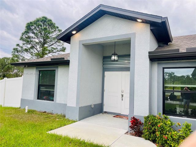 1703 Edison Ave, Lehigh Acres, FL 33972