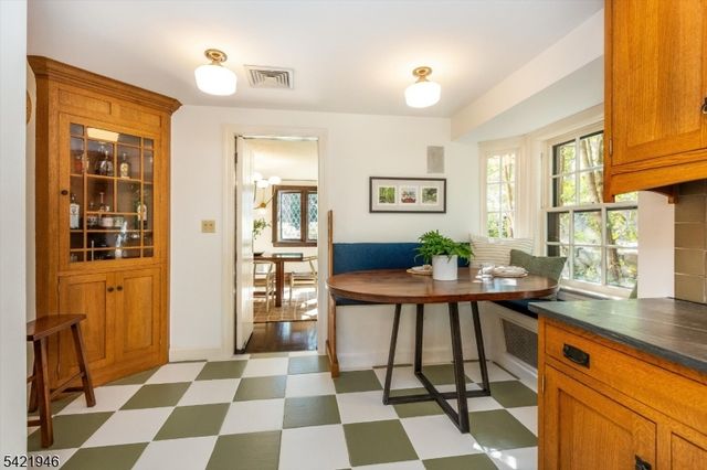 5 Fairview Ter, Maplewood Twp., NJ 07040