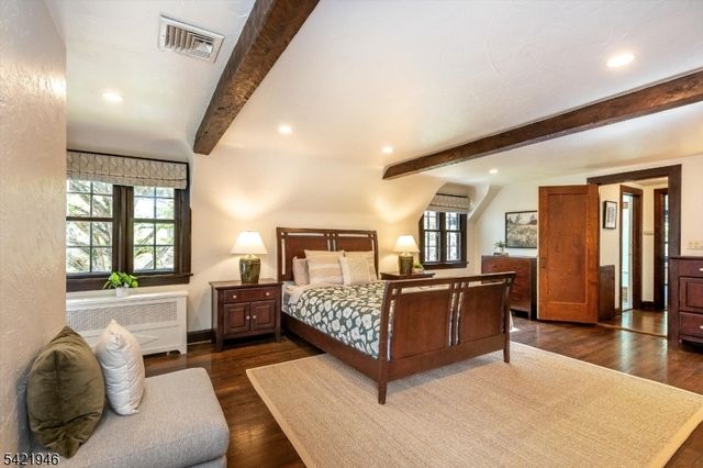 5 Fairview Ter, Maplewood Twp., NJ 07040