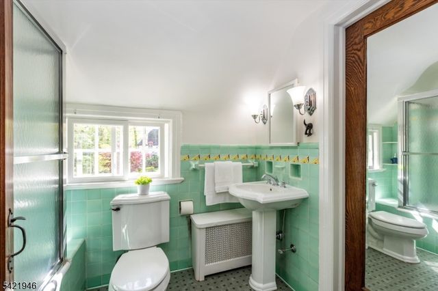 5 Fairview Ter, Maplewood Twp., NJ 07040