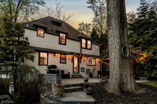 5 Fairview Ter, Maplewood Twp., NJ 07040