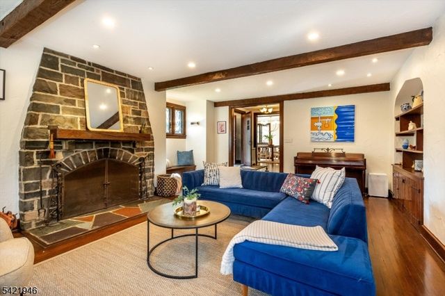 5 Fairview Ter, Maplewood Twp., NJ 07040