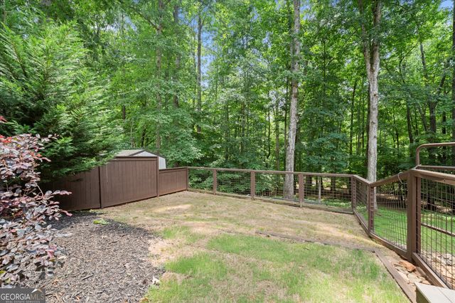7135 Haw Creek Place, Gainesville, GA 30506