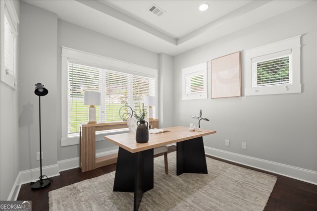 7135 Haw Creek Place, Gainesville, GA 30506
