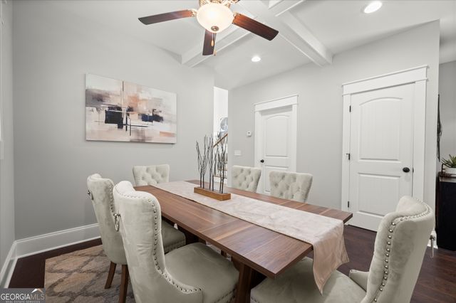 7135 Haw Creek Place, Gainesville, GA 30506