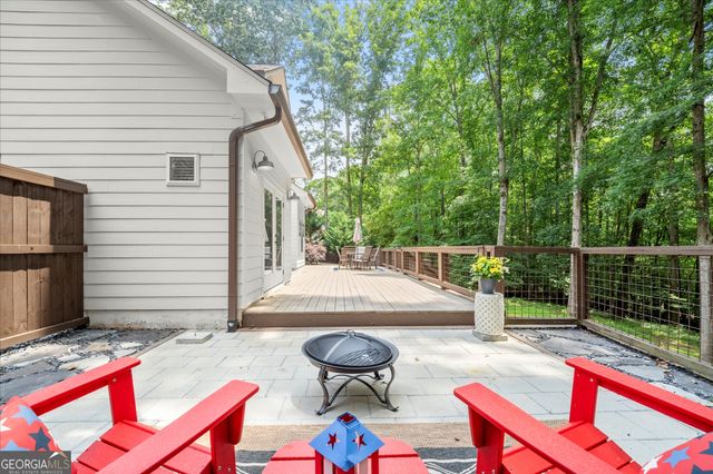 7135 Haw Creek Place, Gainesville, GA 30506