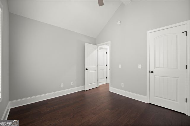 7135 Haw Creek Place, Gainesville, GA 30506