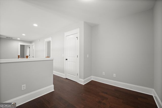 7135 Haw Creek Place, Gainesville, GA 30506