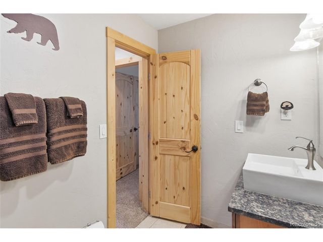 355 Texas Dr, Idaho Springs, CO 80452