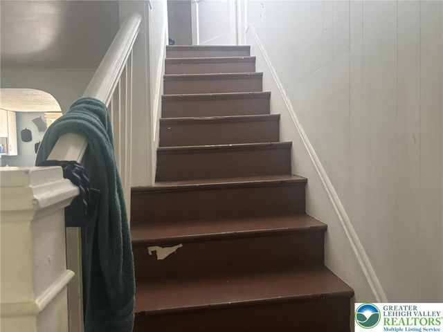920 East Juniata Street, Salisbury Twp, PA 18103