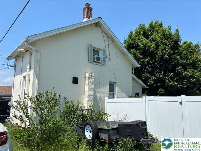 920 East Juniata Street, Salisbury Twp, PA 18103