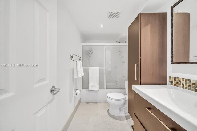 290 Sunrise Drive 3K, Key Biscayne, FL 33149