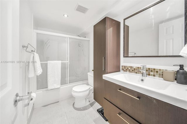 290 Sunrise Drive 3K, Key Biscayne, FL 33149