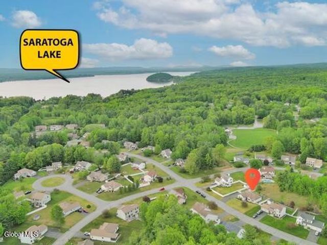48 S Whitney Road, Saratoga Springs, NY 12866