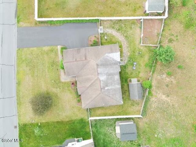 48 S Whitney Road, Saratoga Springs, NY 12866
