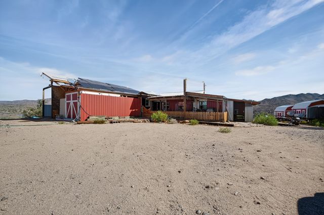 3650 S Blue Stone Road, Kingman, AZ 86401