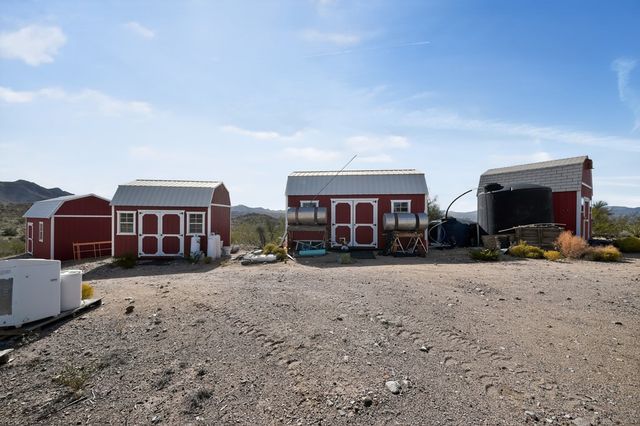 3650 S Blue Stone Road, Kingman, AZ 86401