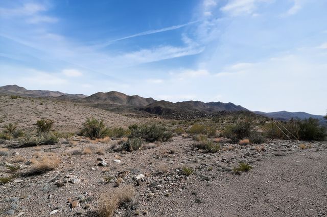 3650 S Blue Stone Road, Kingman, AZ 86401