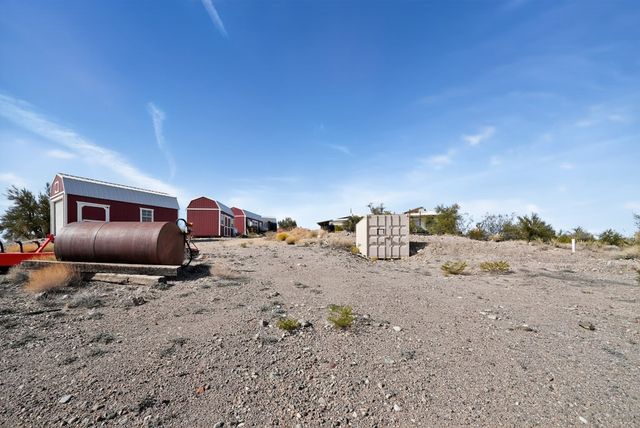 3650 S Blue Stone Road, Kingman, AZ 86401