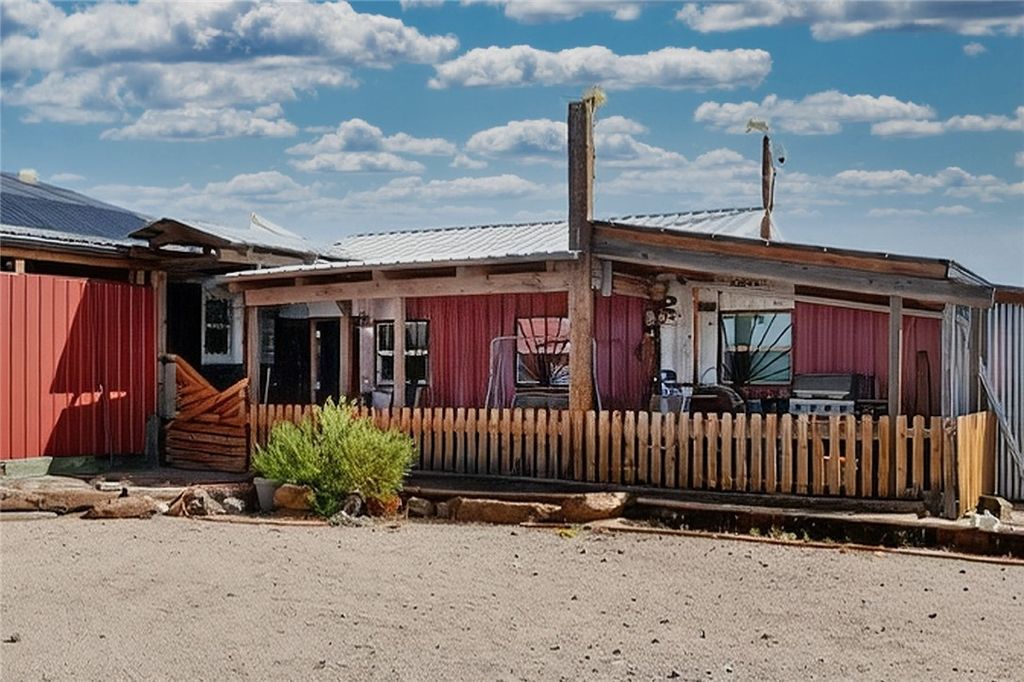 3650 S Blue Stone Road, Kingman, AZ 86401