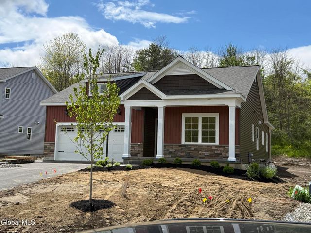 16 Quail Run, Voorheesville, NY 12186