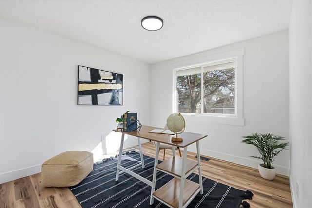 5312 N Lincoln St, Spokane, WA 99205