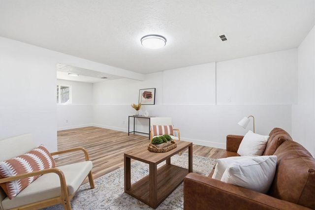 5312 N Lincoln St, Spokane, WA 99205