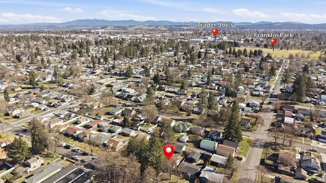 5312 N Lincoln St, Spokane, WA 99205