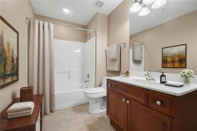 7156 Hedge Lane Terrace, Shawnee, KS 66227