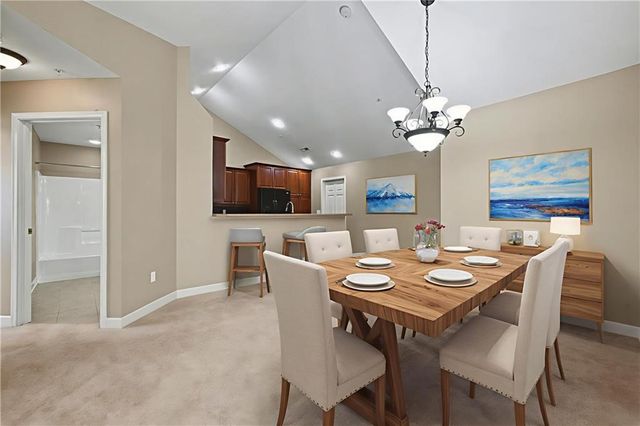 7156 Hedge Lane Terrace, Shawnee, KS 66227