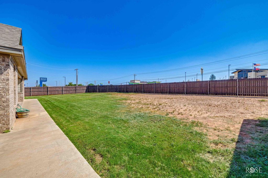 Image 30 of property listing at 201 Burlington Road, San Angelo, TX 76901