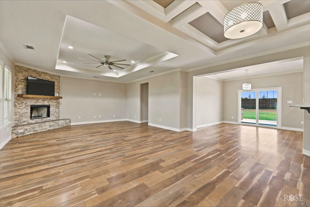 Image 8 of property listing at 201 Burlington Road, San Angelo, TX 76901