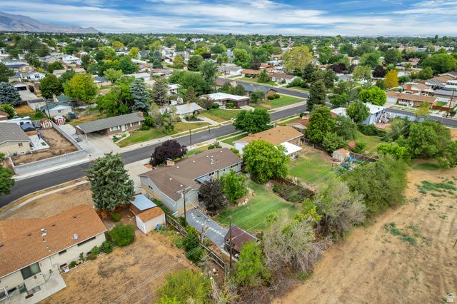 4883 S 3040 ST, Taylorsville, UT 84129