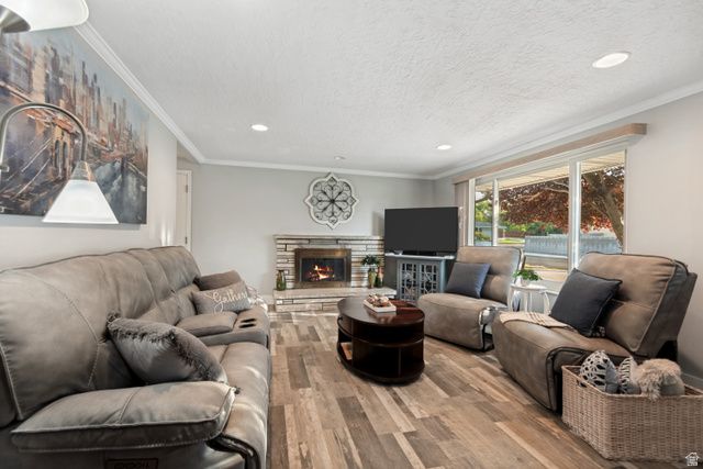 4883 S 3040 ST, Taylorsville, UT 84129