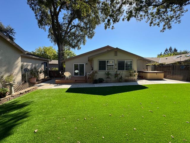 8335 Allene Creek Ct, Citrus Heights, CA 95610