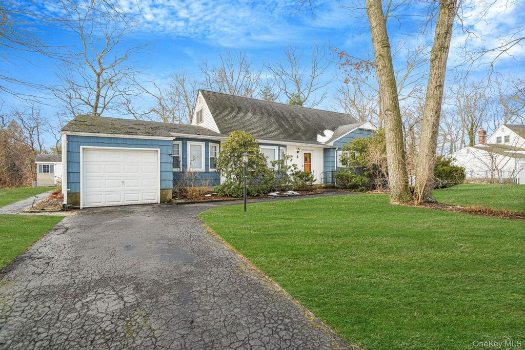 4 Orchid Drive, Port Jefferson Station, NY 11776
